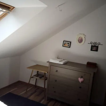 Walnut With Sauna And Pond Penzión pre hostí 4*