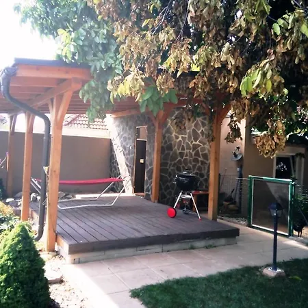 Walnut With Sauna And Pond Gæstehus